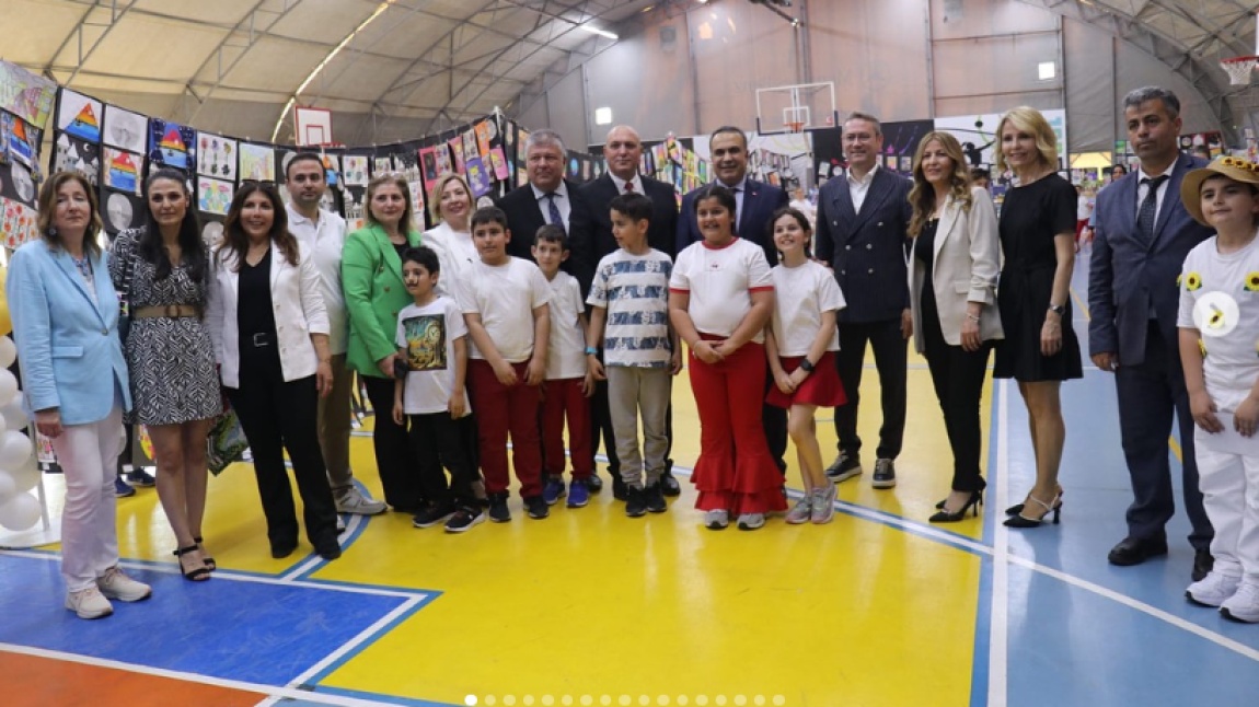 3.Sınıflarımızın Sene Sonu Resim Sergisi
